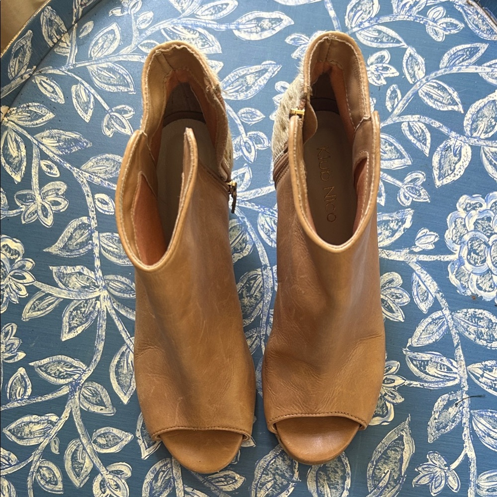 Aldo Women's Brown Peep-Toe Heeled Boots